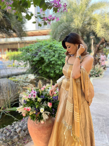 ✨ Elegant Gold Tissue Lehenga Set ✨