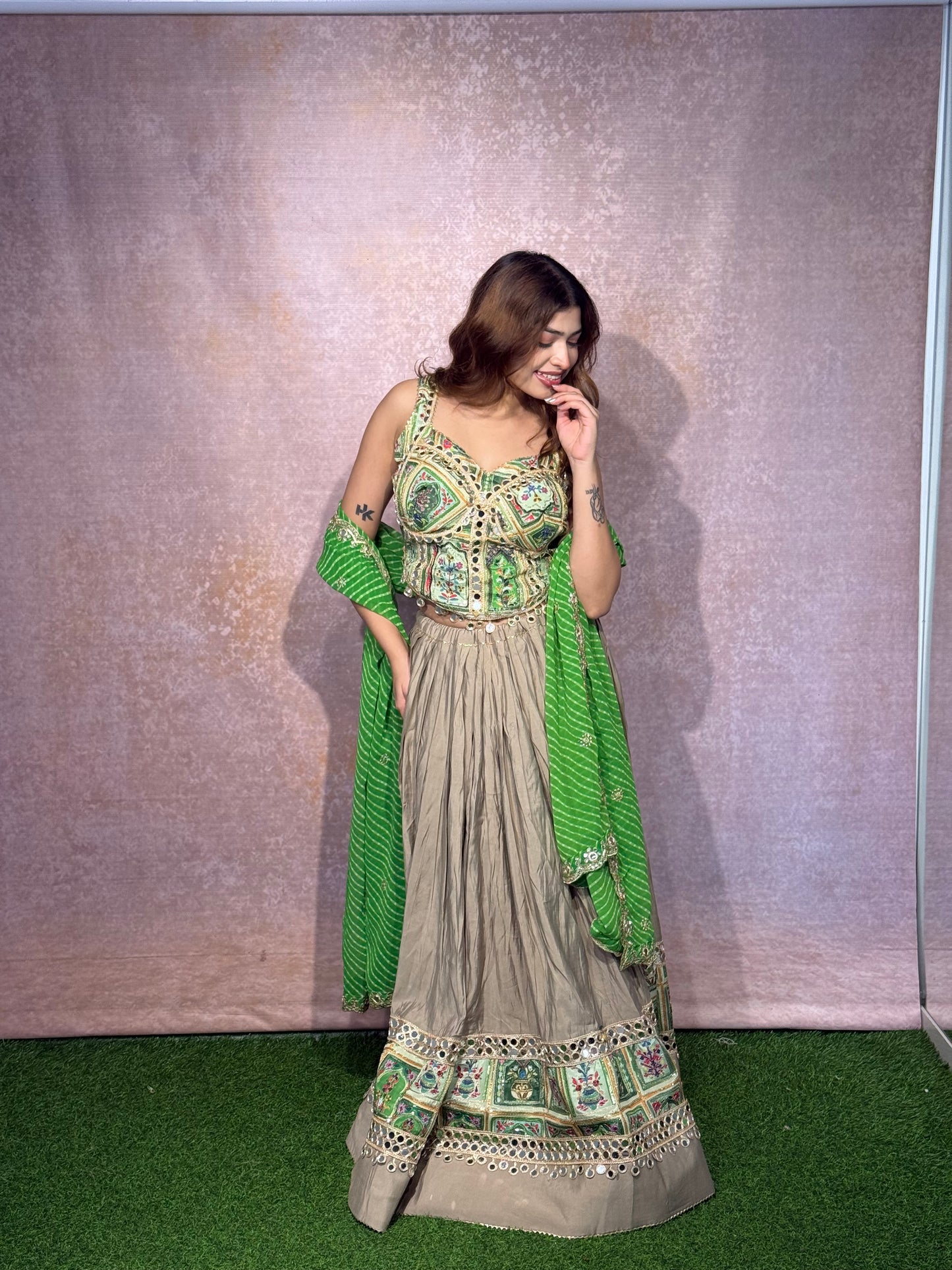Fancy boluse garba chaniya choli
