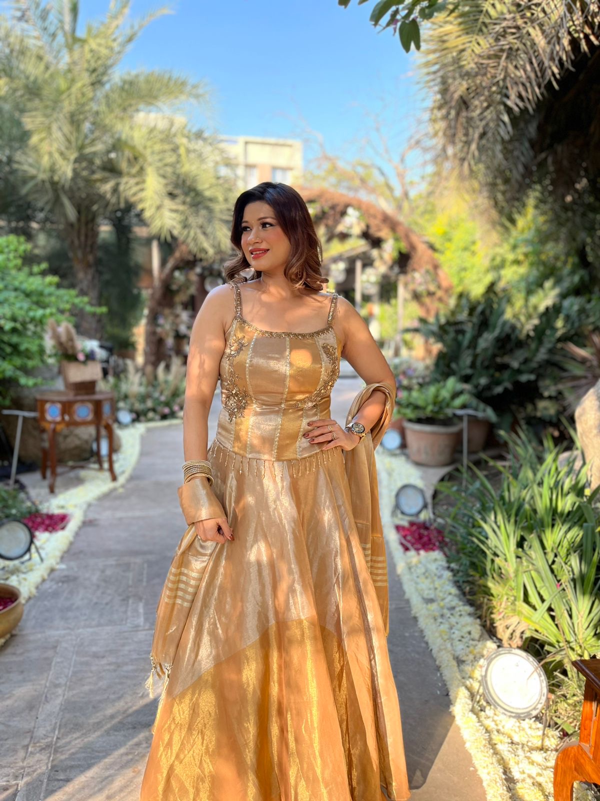 ✨ Elegant Gold Tissue Lehenga Set ✨